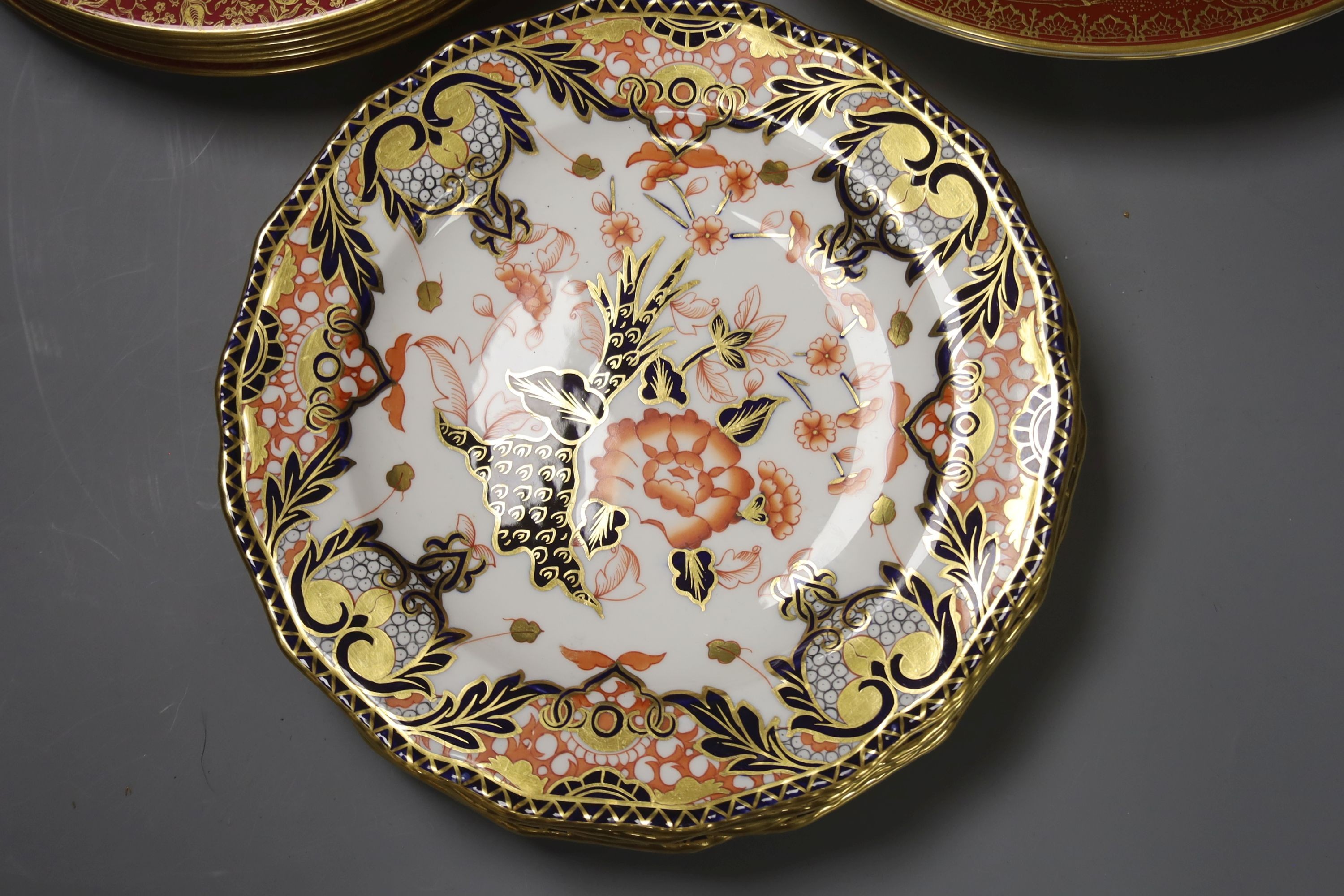 A group of hand-painted and other 19th century and later plates to include examples by Royal Worcester, George Jones, Royal Crown Derby, etc (18)